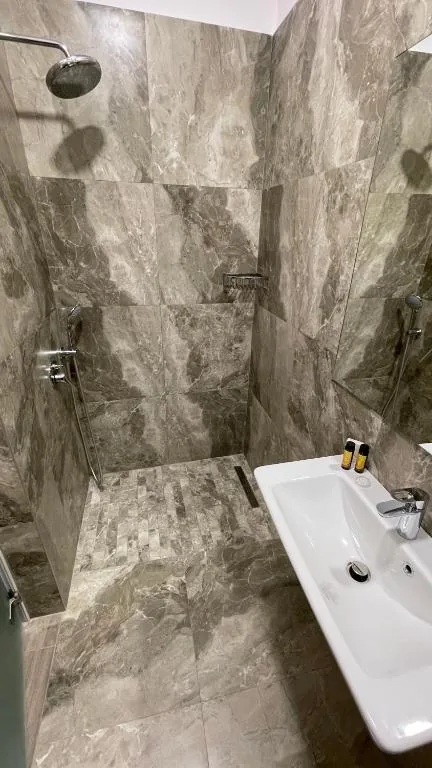 Venis Hotel — photo 7
